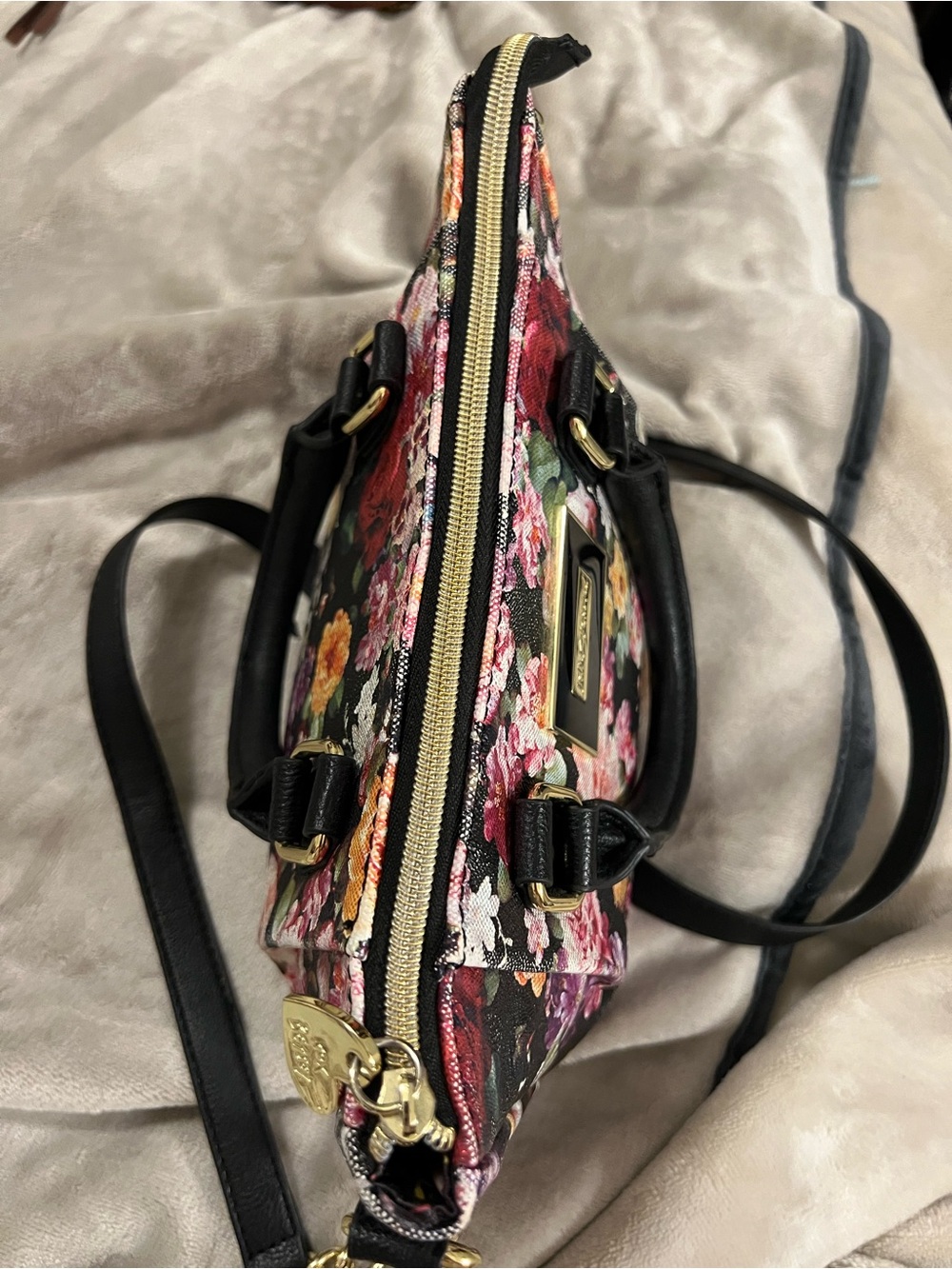 Betsey Johnson Black & Pink Floral Satchel Crossbody - Picture 4 of 8